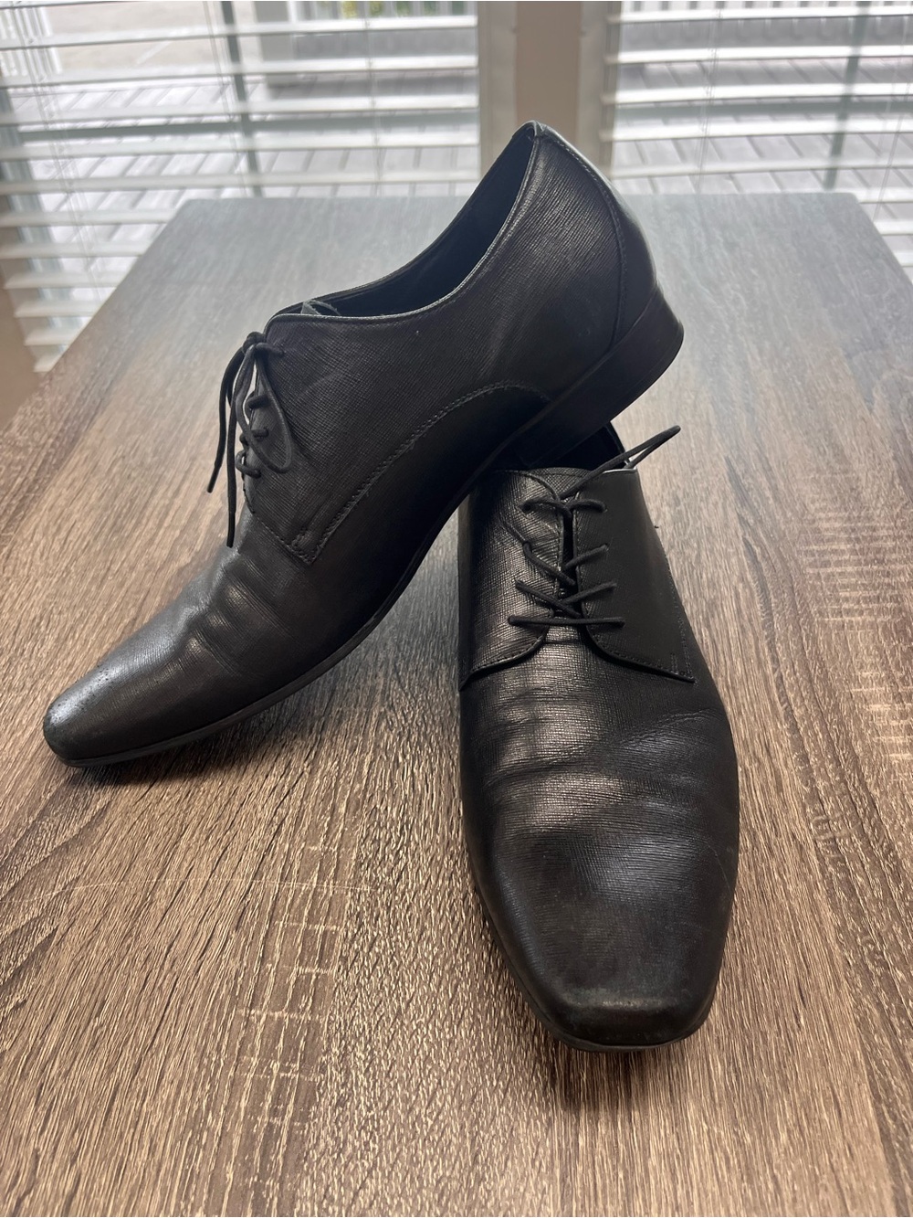 Aldo Men's Black Leather Derby Oxfords